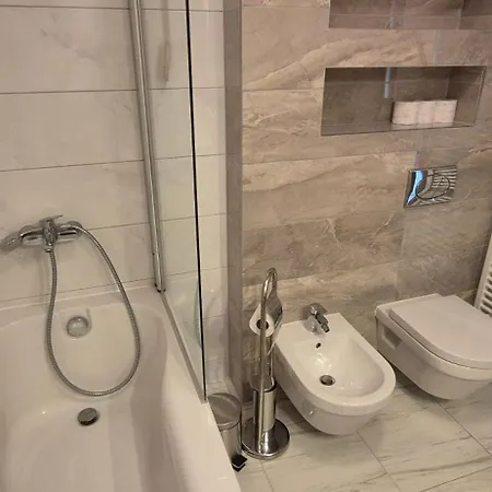 Skenderija Skyline Penthouse شقة *
