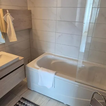 Appartamento Skyline Apartments Sarajevo *