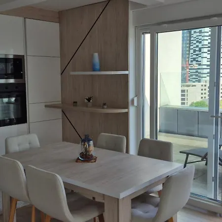 Skenderija Skyline Penthouse Apartman Szarajevó